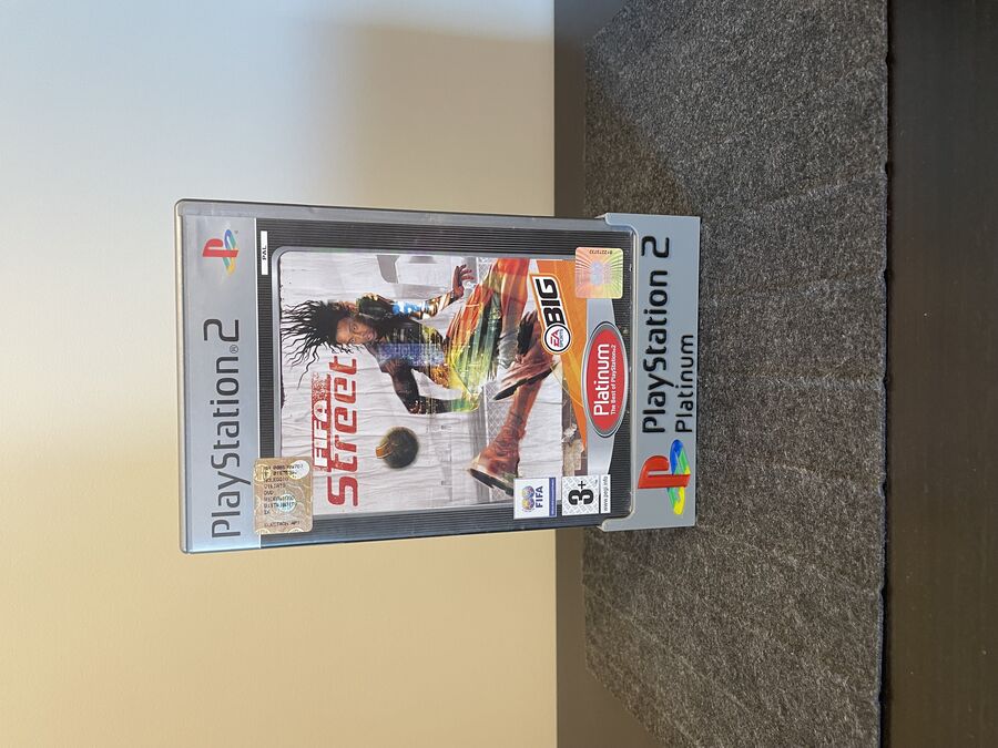 Espositore PlayStation 2 Platinum